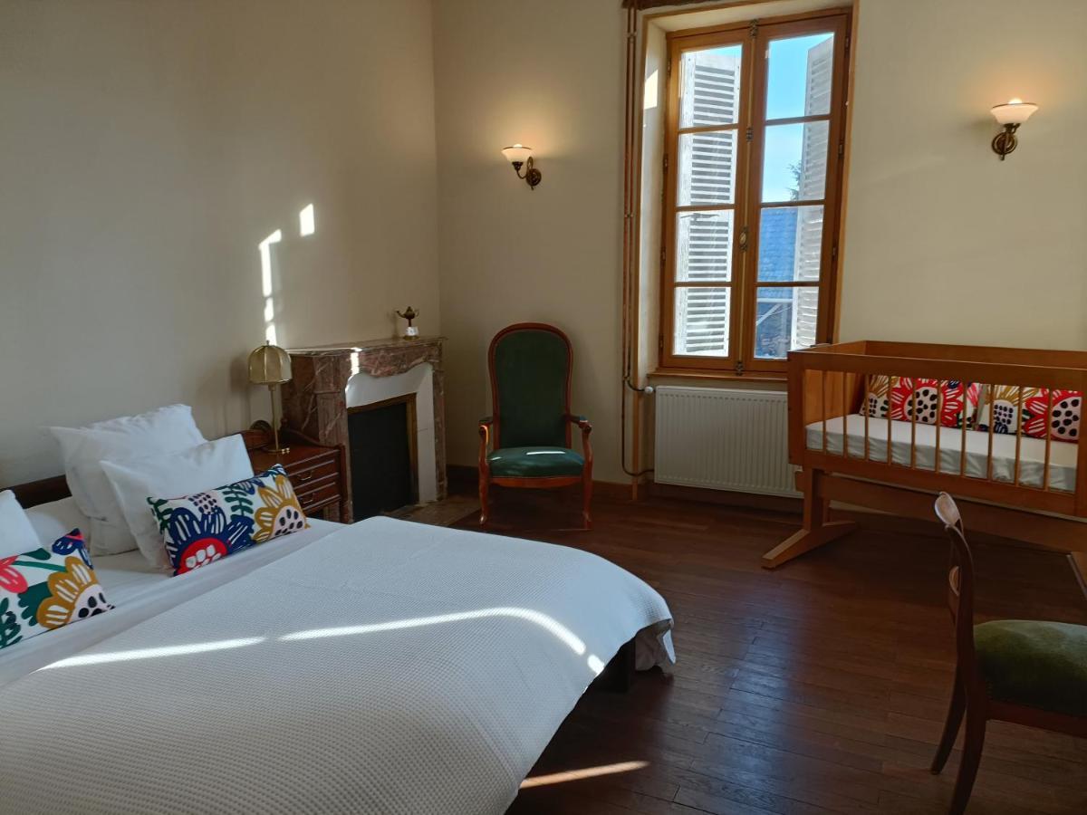 Chez Casimir Panzió Cercy-la-Tour Kültér fotó